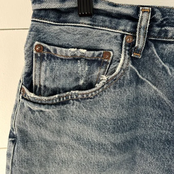 AGOLDE Riley Shorts - Picture 5 of 11